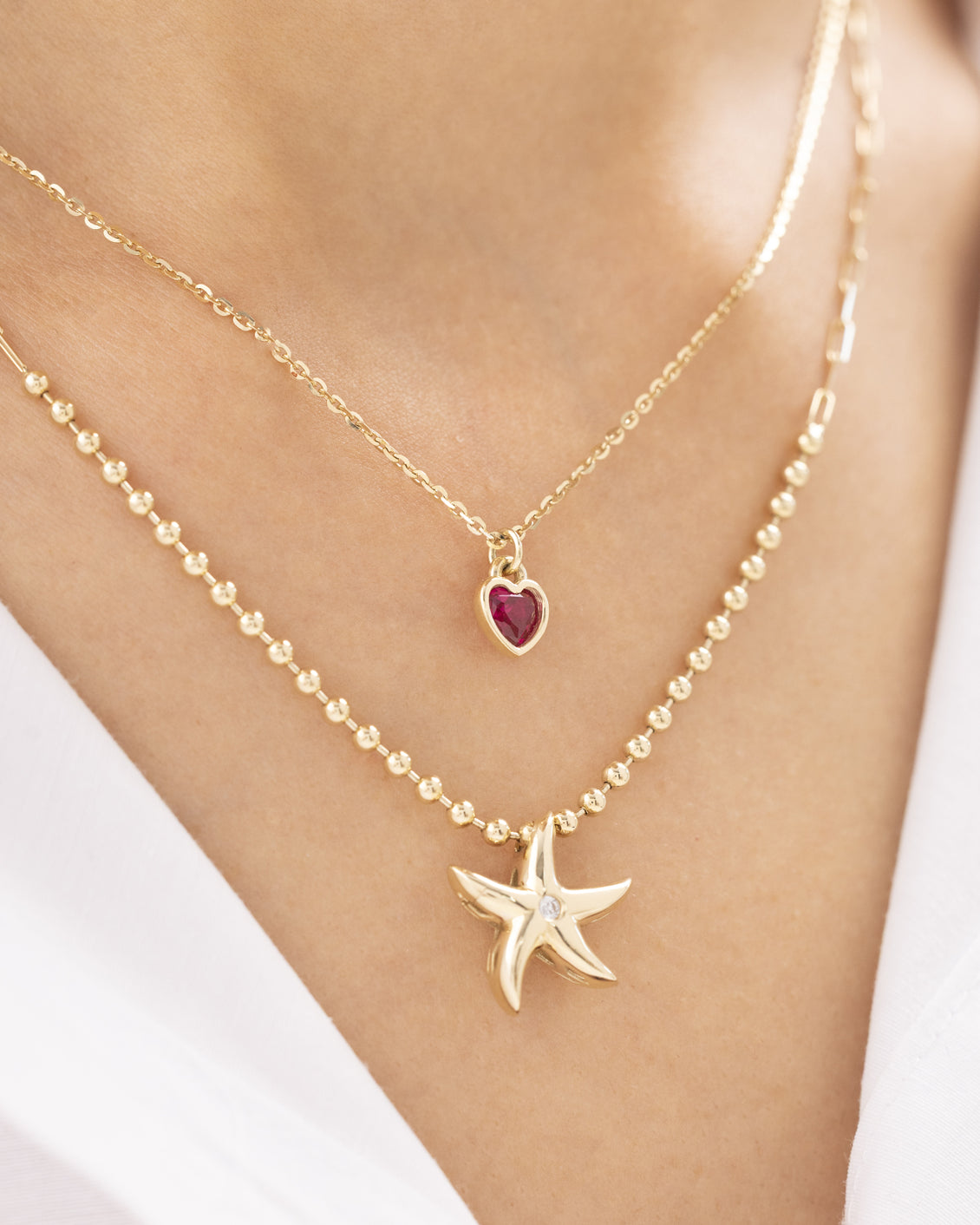 Cetaş Kırmızı Taşlı Kalpli Yıldızlı Çift Zincirli 14 Ayar Altın Kolye