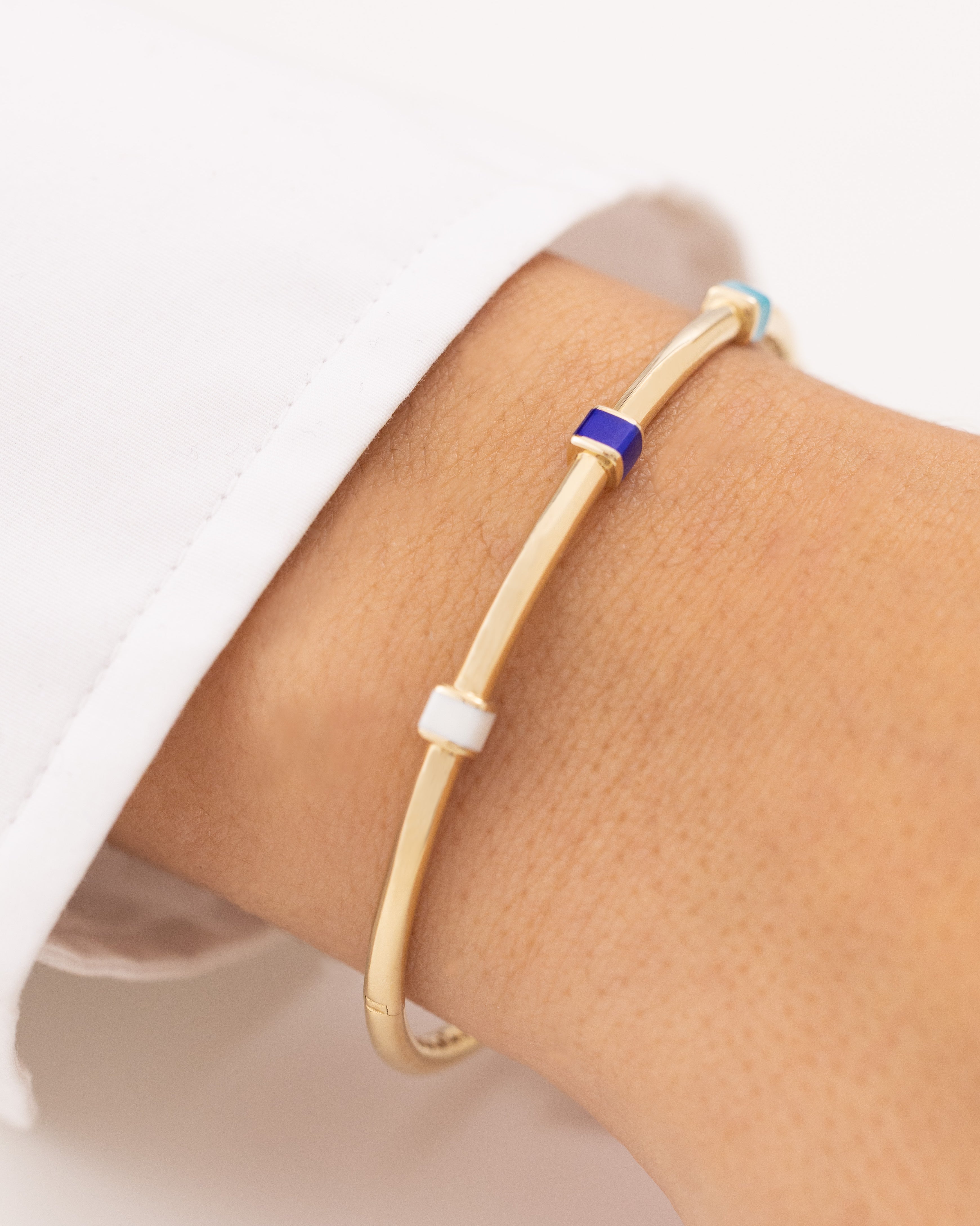 Cetaş Renkli Mineli 14 Ayar Altın Kelepçe