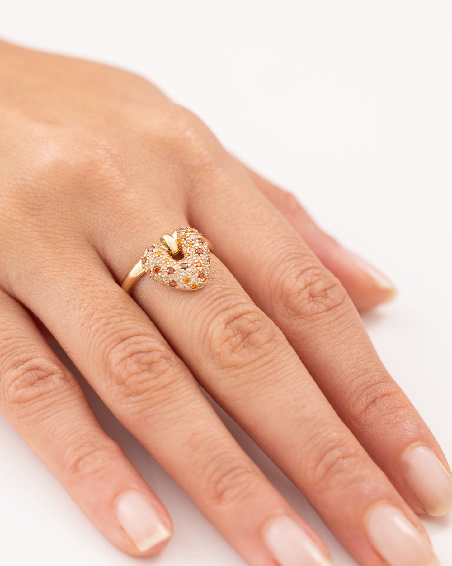 Cetaş Bir Dilek Tut Renkli Taşlı Kalp 14 Ayar Altın Yüzük