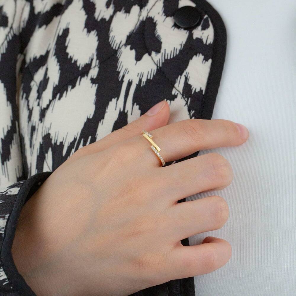 İnce Taşlı Minimal 8 Ayar Altın Yüzük