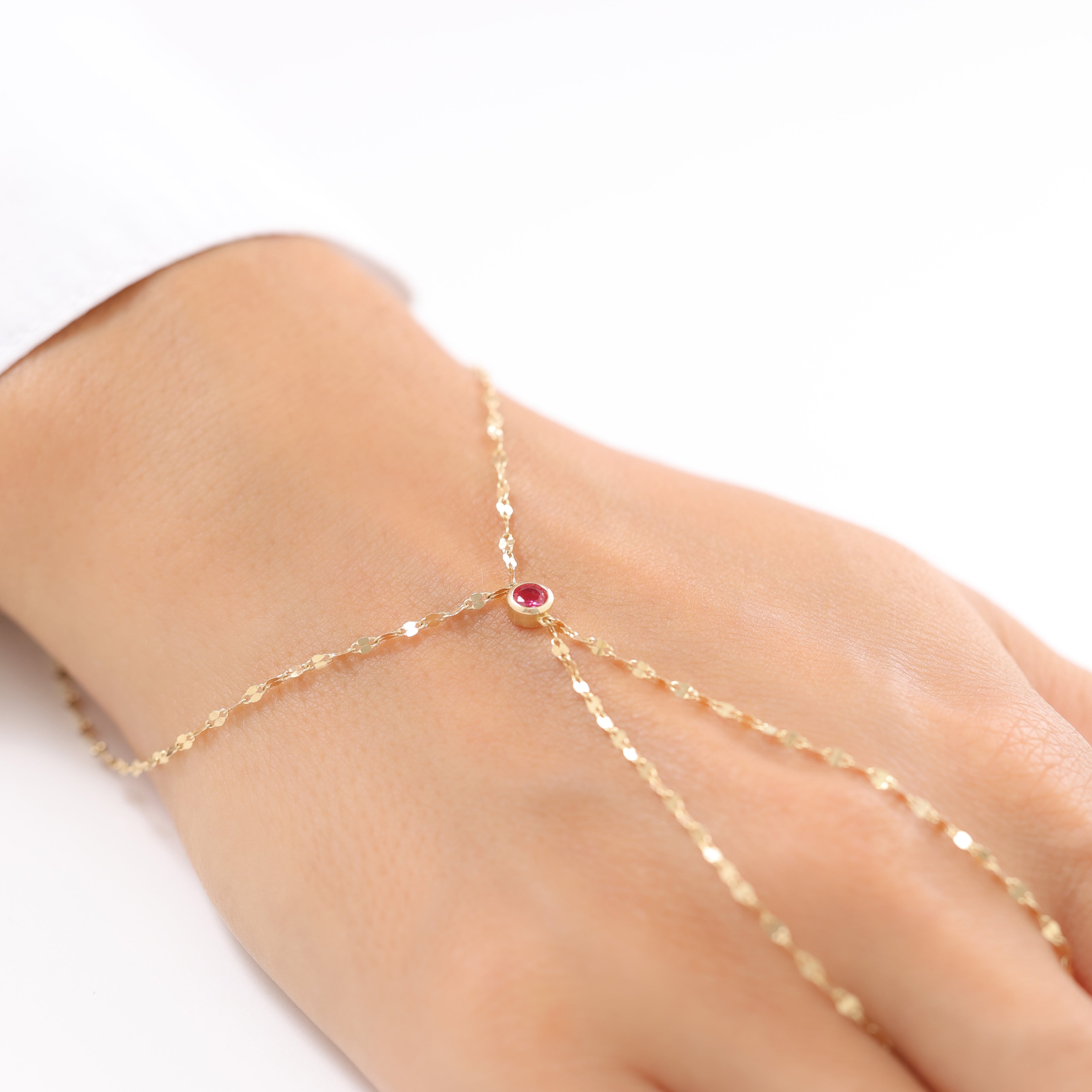 Pembe Oval Taşlı 14 Ayar Altın Şahmeran