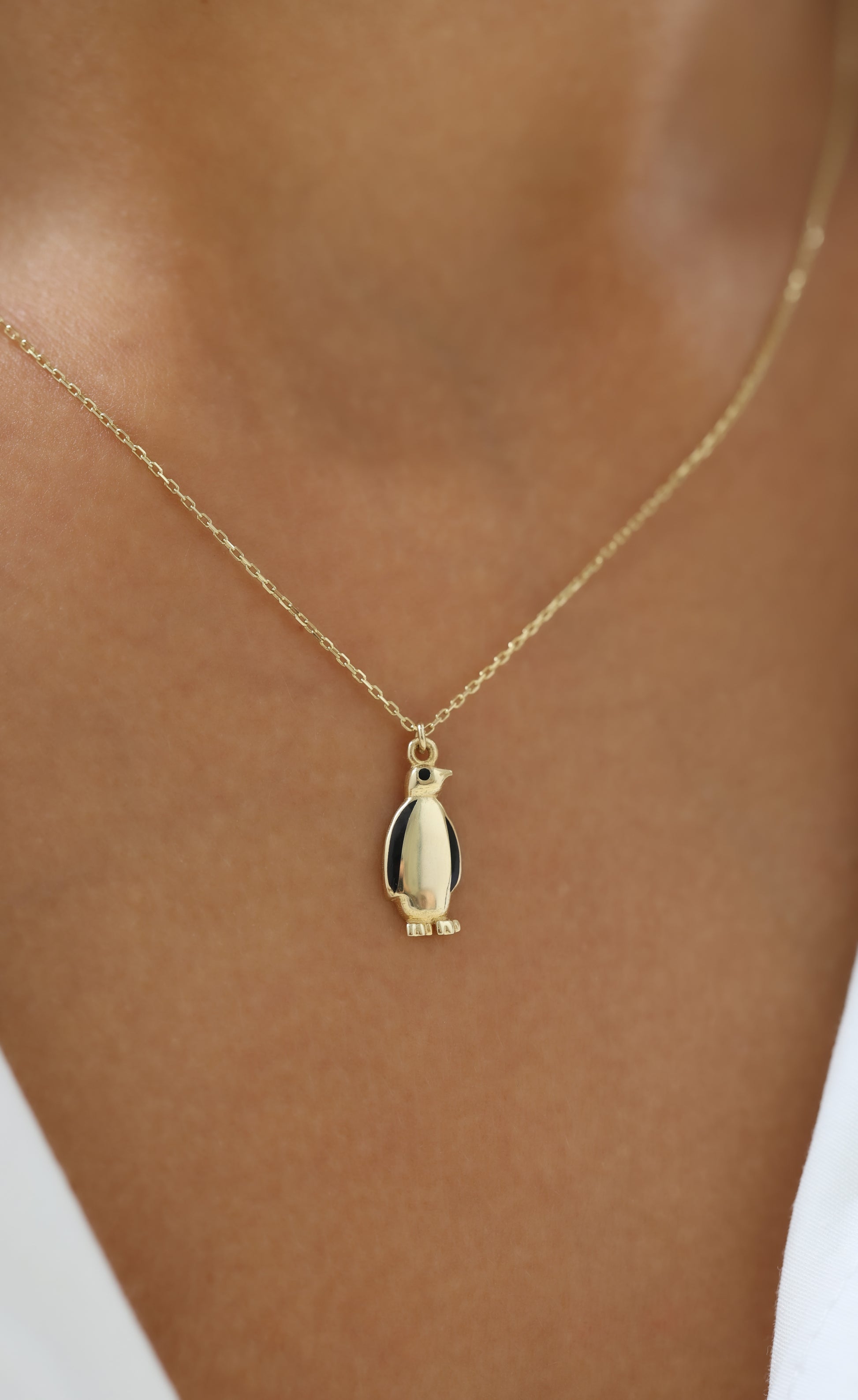 Nihilist Penguen 14 Ayar Altın Kolye