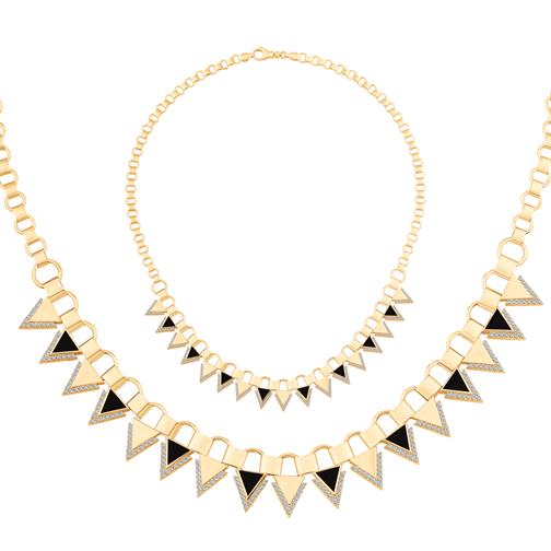 Siyah Mineli Üçgen Kolye