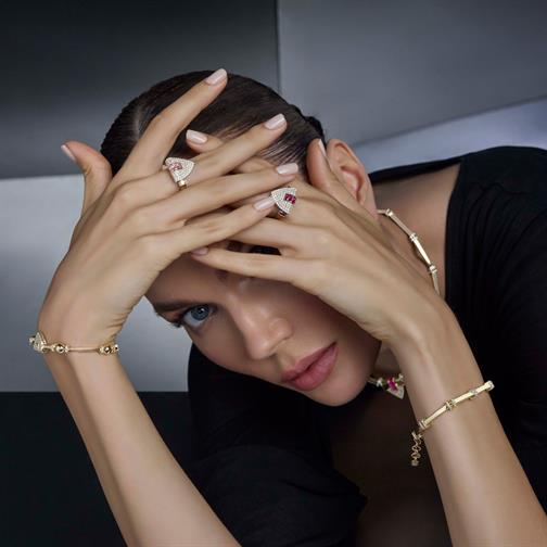 Taşlı Geometrik Kalkan Yüzük