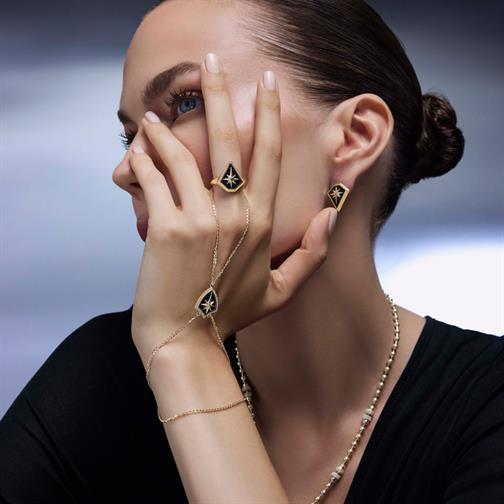 Taşlı Kalkan Şahmeran