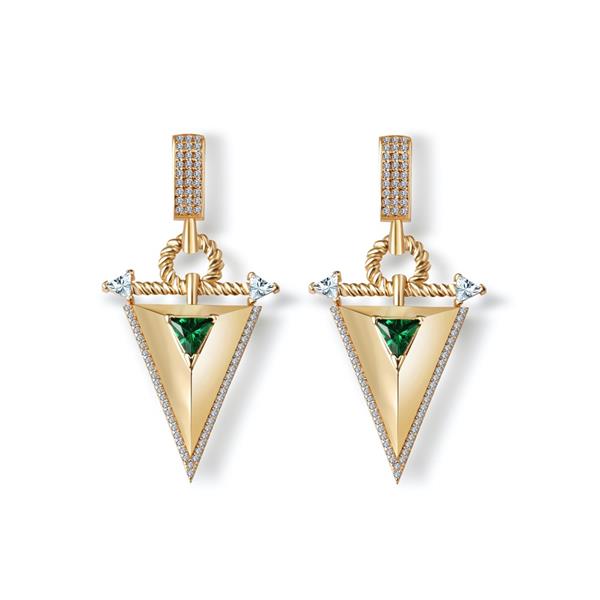 Zümrüt Taşlı Üçgen Sallantılı Altın Küpe
